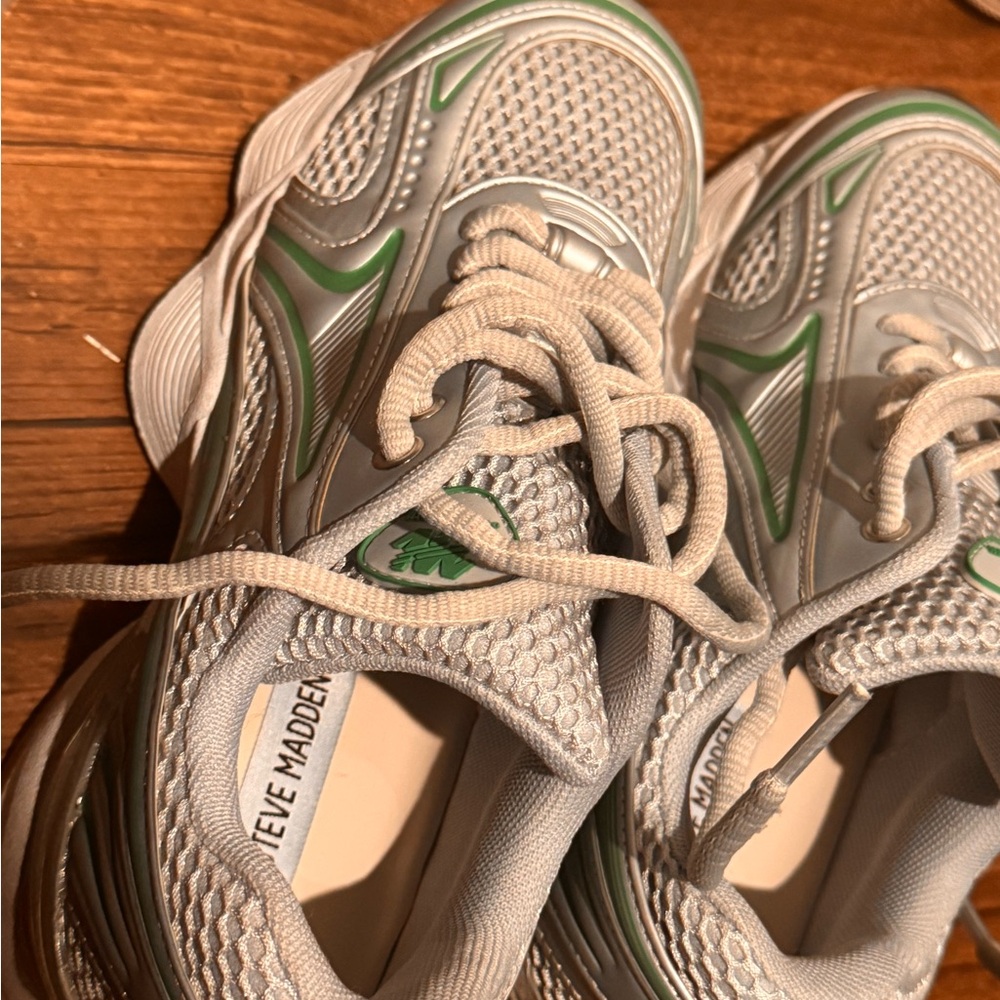 Steve Madden Kids White and Green Athletic Sneakers